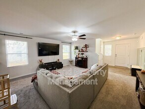 245 Desert Cir in Raeford, NC - Building Photo - Building Photo