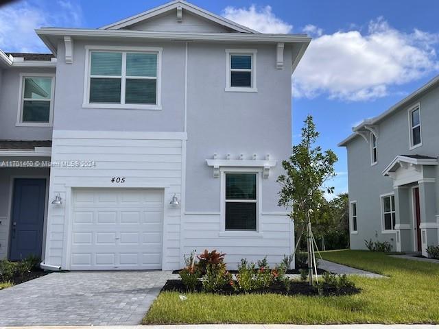 405 SE Crossoak Ln in Port St. Lucie, FL - Building Photo