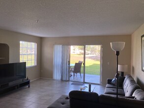 14037 Fairway Island Dr in Orlando, FL - Building Photo - Building Photo