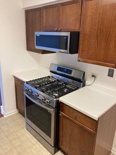 12900 W Heiden Cir in Lake Bluff, IL - Building Photo - Building Photo