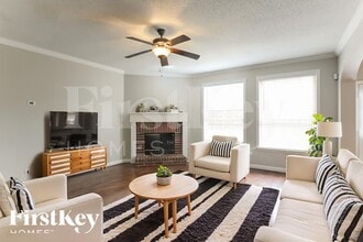 2506 Neptune Cir in Rowlett, TX - Foto de edificio - Building Photo