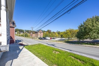 77 Ashland St in Griswold, CT - Building Photo - Building Photo