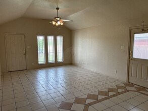 4704 Pennington Ave in Killeen, TX - Building Photo - Building Photo