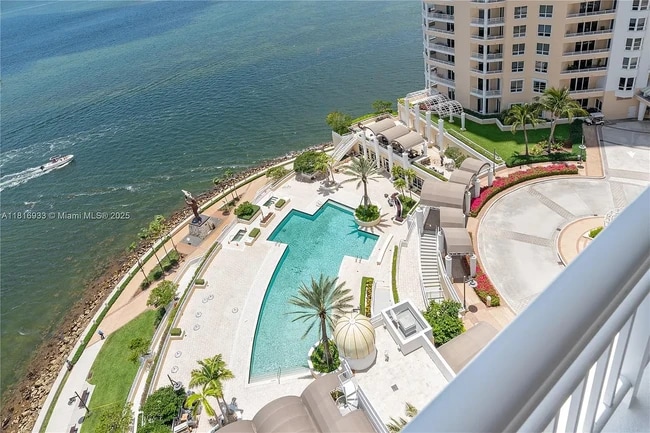 property at 848 Brickell Key Dr