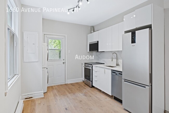 property at 1660 Av. Papineau