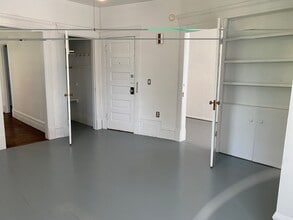 315 S Winter St, Unit Apartment #2 in Adrian, MI - Building Photo - Building Photo