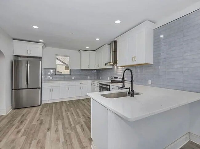 property at 5228 Hunter Ave