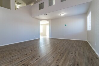 17143 W Elizabeth Ave in Goodyear, AZ - Building Photo - Building Photo