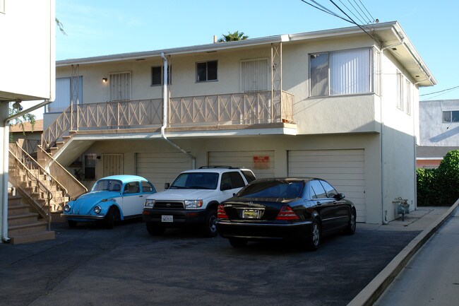 419 Grace Ave in Inglewood, CA - Foto de edificio - Building Photo