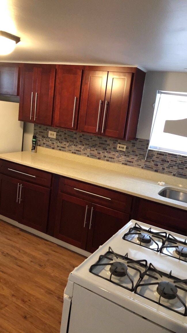 9117 Lawler Ave, Unit 1