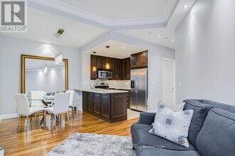 20 Burkebrook Pl in Toronto, ON - Building Photo - Building Photo