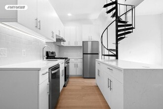 119 Wyckoff St in Brooklyn, NY - Building Photo - Building Photo
