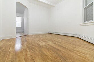 412 2nd St in Jersey City, NJ - Building Photo - Building Photo