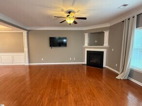 30 Chapel Hill Ln in Simpsonville, SC - Building Photo - Building Photo