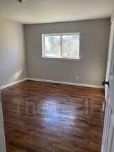 5520 Bermuda Ln in Flint, MI - Building Photo - Building Photo
