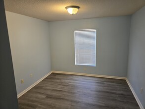 11315 SW 95th Cir, Unit 8 in Ocala, FL - Foto de edificio - Building Photo