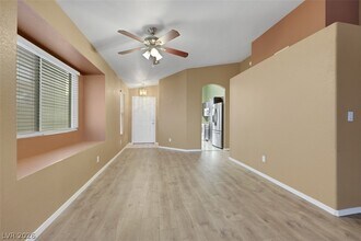 8396 Drop Camp St in Las Vegas, NV - Building Photo - Building Photo