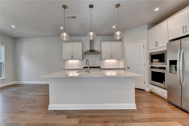 400 Renwood Trl in Johns Creek, GA - Building Photo - Building Photo