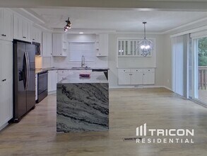 15 Neptune Ln in Levittown, PA - Building Photo - Building Photo