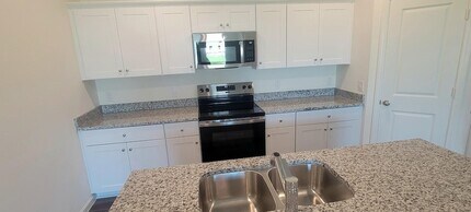 14115 Donahue St, Unit Building #11318-11318E in Pilot Point, TX - Building Photo - Building Photo