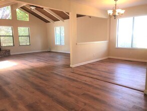 11072 Ringtail Rd in Penn Valley, CA - Building Photo - Building Photo