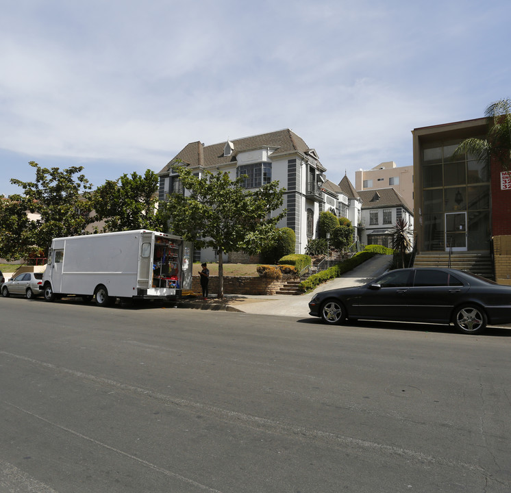412 S Catalina St in Los Angeles, CA - Foto de edificio