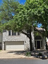 8309 Dulac Dr in Austin, TX - Building Photo
