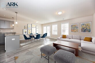 704 Millsgate Cir in Boiling Springs, SC - Building Photo - Building Photo