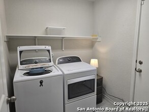 316 Sulphur Spgs in Cibolo, TX - Building Photo - Building Photo