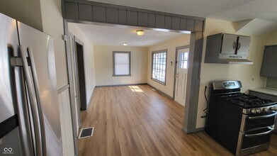 1604 W 11th St in Anderson, IN - Building Photo - Building Photo