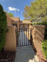 8524 Willowrich Dr in Las Vegas, NV - Building Photo - Building Photo