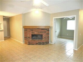 9677 Windy Rdg Rd in Frisco, TX - Foto de edificio - Building Photo