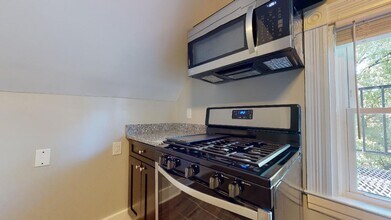 4600 Roland Ave in Baltimore, MD - Building Photo - Building Photo