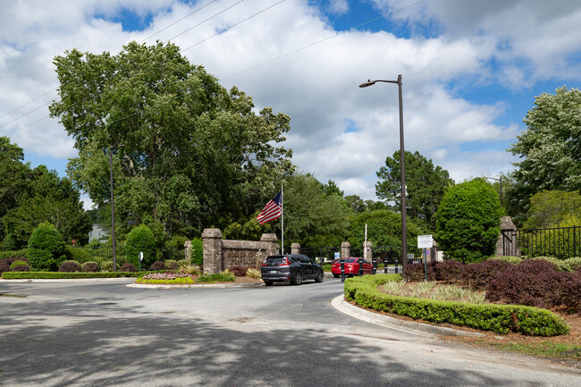 Hoover Creek in Savannah, GA - Foto de edificio - Building Photo