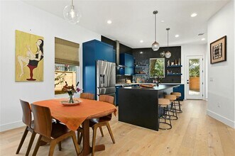 1187 Oak Grove Ave in Austin, TX - Building Photo - Building Photo