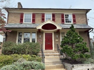 21 S Clinton St, Unit First Floor