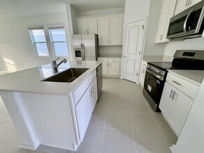 6036 Zen Wy in Clermont, FL - Building Photo - Building Photo