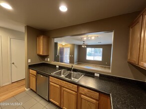 6002 S Cedar Elm Ln in Tucson, AZ - Building Photo - Building Photo