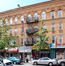 401 Central Ave in Jersey City, NJ - Building Photo - Building Photo