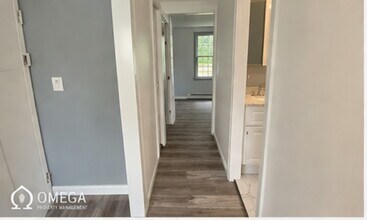 13 Elm St in Newport, ME - Building Photo - Building Photo