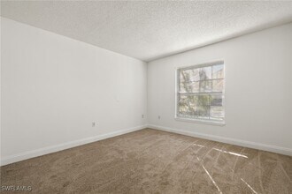 7068 Nantucket Cir in North Fort Myers, FL - Building Photo - Building Photo