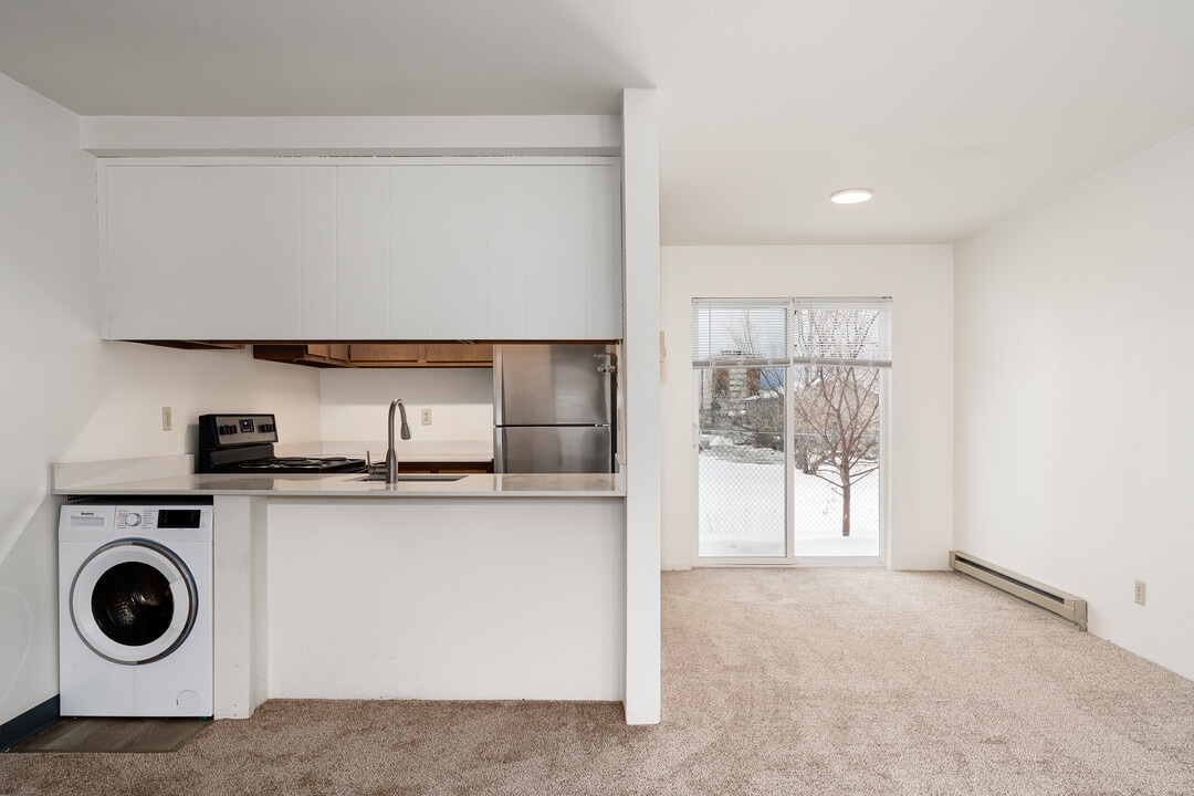 Peaks at Ellis View in Bozeman, MT - Foto de edificio
