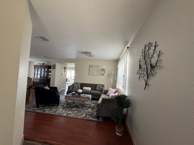 5519 Spring Walk in San Antonio, TX - Building Photo - Building Photo