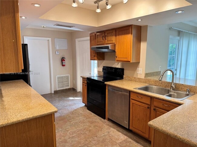 6700 NW 21st Terrace in Fort Lauderdale, FL - Building Photo - Building Photo
