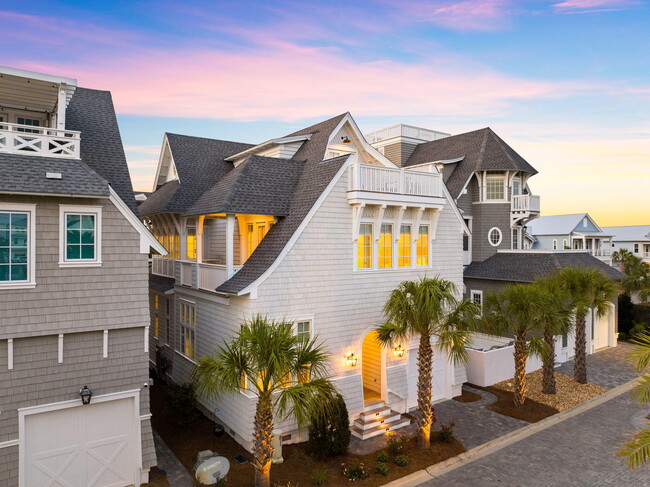 17 Peace Ln in Rosemary Beach, FL - Building Photo - Building Photo