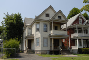 204 Landon Apartments