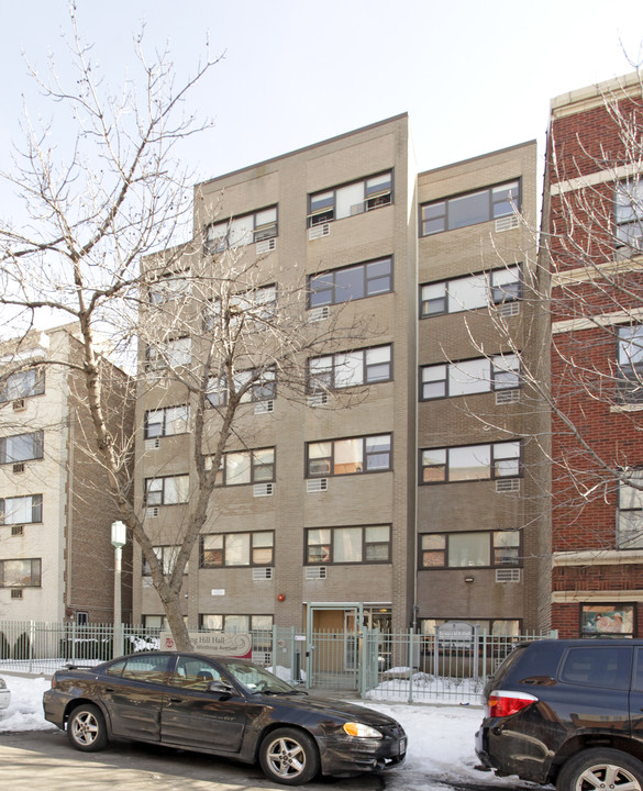 Spring Hill Hall in Chicago, IL - Building Photo