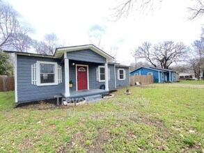 145 Gordon Dr in Azle, TX - Building Photo - Building Photo