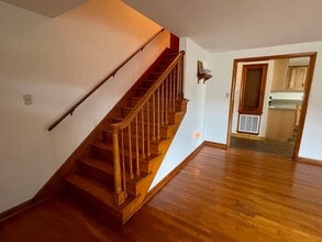 11570 Punch Bowl Rd in Mercersburg, PA - Building Photo - Building Photo