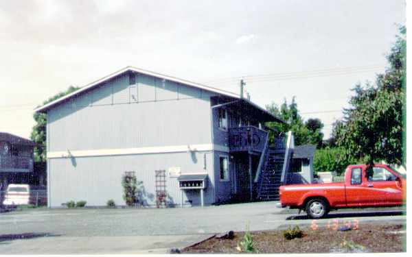 1608 Walnut St in Everett, WA - Foto de edificio - Building Photo